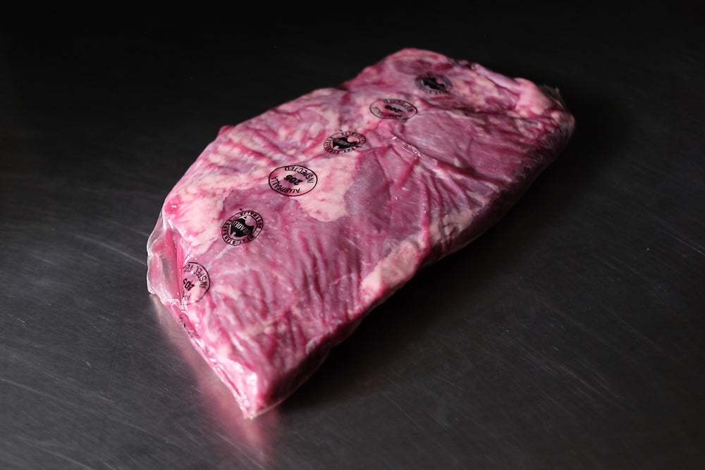 PURE BLACK ANGUS TRI TIP MB5+